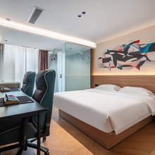 网鱼电竞酒店(成都龙泉阳光城大学城店)