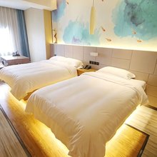 上海蓝波万精品酒店(松江站店)
