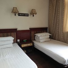 青阳日月明宾馆