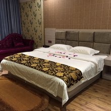 营山尚豪酒店