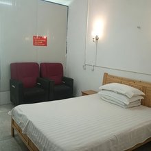 成都向群旅馆