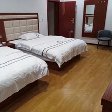 鲁甸宏尊酒店
