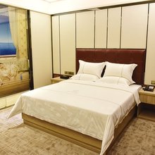 金碧湾酒店(开平银海店)