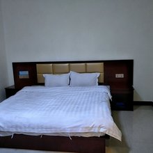 广州汇新宾馆(中新广东农工商职业技术学院店)