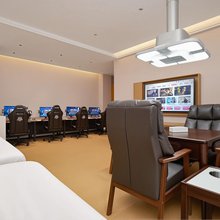 望古晨居电竞酒店(乌蒙古城店)