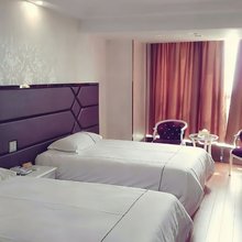 长兴金港湾创意旅社