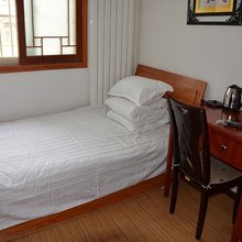 怡家宾馆(洛阳龙瑞店)