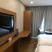 苯山酒店