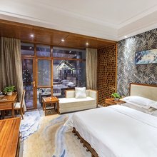 邳州滨湖假日酒店(桃花岛公园店)