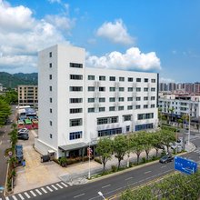 深圳丹枫凯丽酒店(大鹏佳兆业广场店)