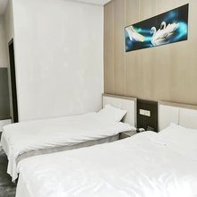 瑞馨宾馆(商丘古城景区店)