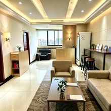 1518青年旅舍(成都珠江路地铁站店)