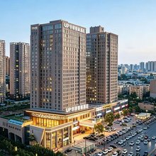 如家UP华驿智旅酒店(郑州七里河中原福塔地铁站店)