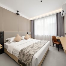 兮漫智能酒店(太原富士康店)