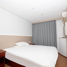 悦宾宾馆(上海松江大学城店)