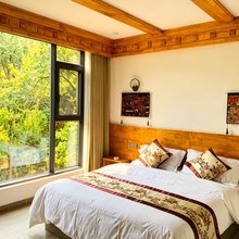 尔吉雅舍伴山而眠·林间小屋