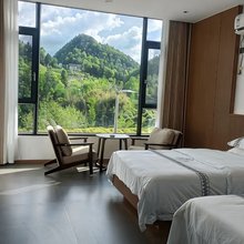 建始桂圆山舍