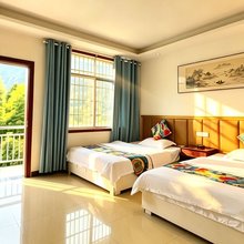 向家·Peak Cabin·望山小院(张家界国家森林公园店)