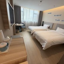 如家·neo(上海镇坪路地铁站店)