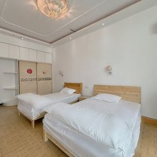 嘉途宾馆(确山朗陵大道客运东站店)