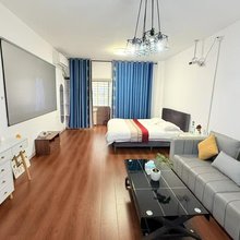 好来屋影音民宿(漳州沃尔玛店)