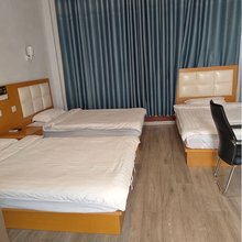 云驿宾馆(埠村镇中心大街店)