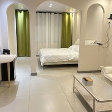 简禾酒店(侯马火车站店)
