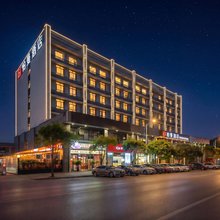 BORRMAN柏曼酒店(柳州窑埠古镇万象城店)