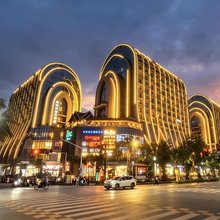 梦景·尚品酒店(西双版纳景洪泼水广场店)