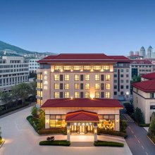 美仑酒店(烟台大学万象汇店)