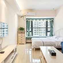 南昌一米阳光公寓(红谷滩绿地双子塔店)
