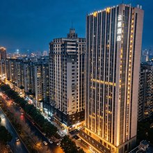 云曼酒店(神农万达广场店)