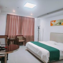 福廷酒店(南宁金象大道地铁站店)