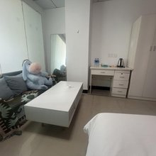 南昌拾光青柠民宿(滕王阁万寿宫店)