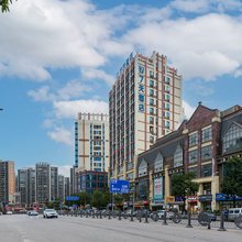 7天酒店(清镇职教城时光贵州店)