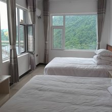 聚缘农家乐(神龙湾天瀑峡景区店)