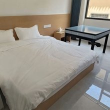 竹海槽下竹隐山居民宿