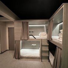 雾隐梧桐青年旅社(西安回民街洒金桥地铁站店)