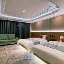 威艾酒店(昭通望海公园店)