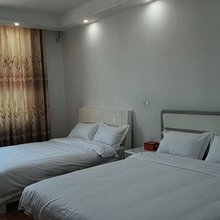 拾光民宿(边城茶峒景区店)