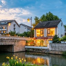 江南里·Dream house苏式美学空间·河景艺宿(十全街网师园店)