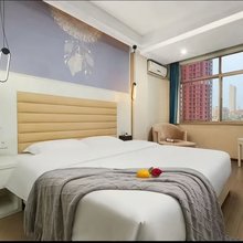 彩虹24小时酒店(土桥地铁站店)