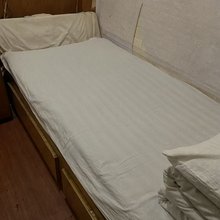 日月旅社