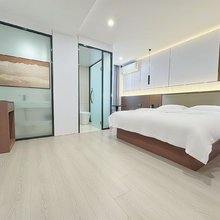 骏怡连锁酒店(河池市政府中心广场店)