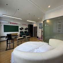 头号玩家电竞主题酒店