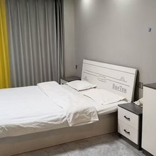 赤峰朴宿公寓