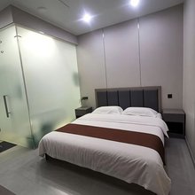 荣威商务宾馆
