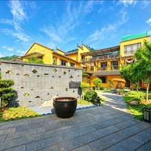 杭州东篱十二季民宿(大明山店)