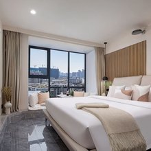 徕优漫湖景影院酒店(楚河汉街SKP店)