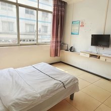 鸿润旅社